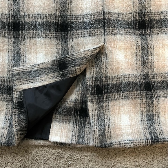 OLD NAVY Soft Brushed Plaid Coat - Picture 8 of 11